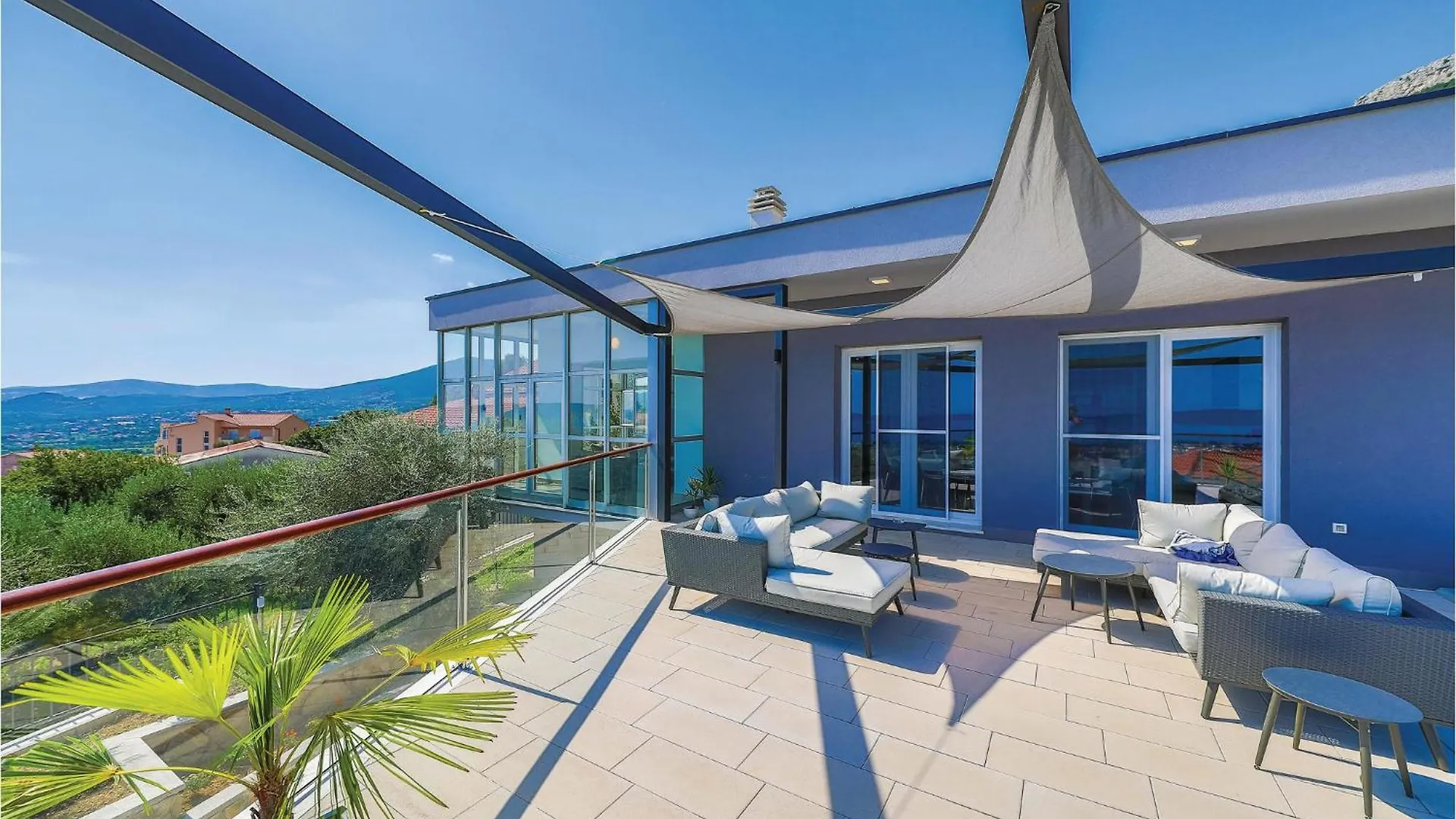 Beautiful Home In Kastel Stari With Jacuzzi Kastel Novi Holiday home