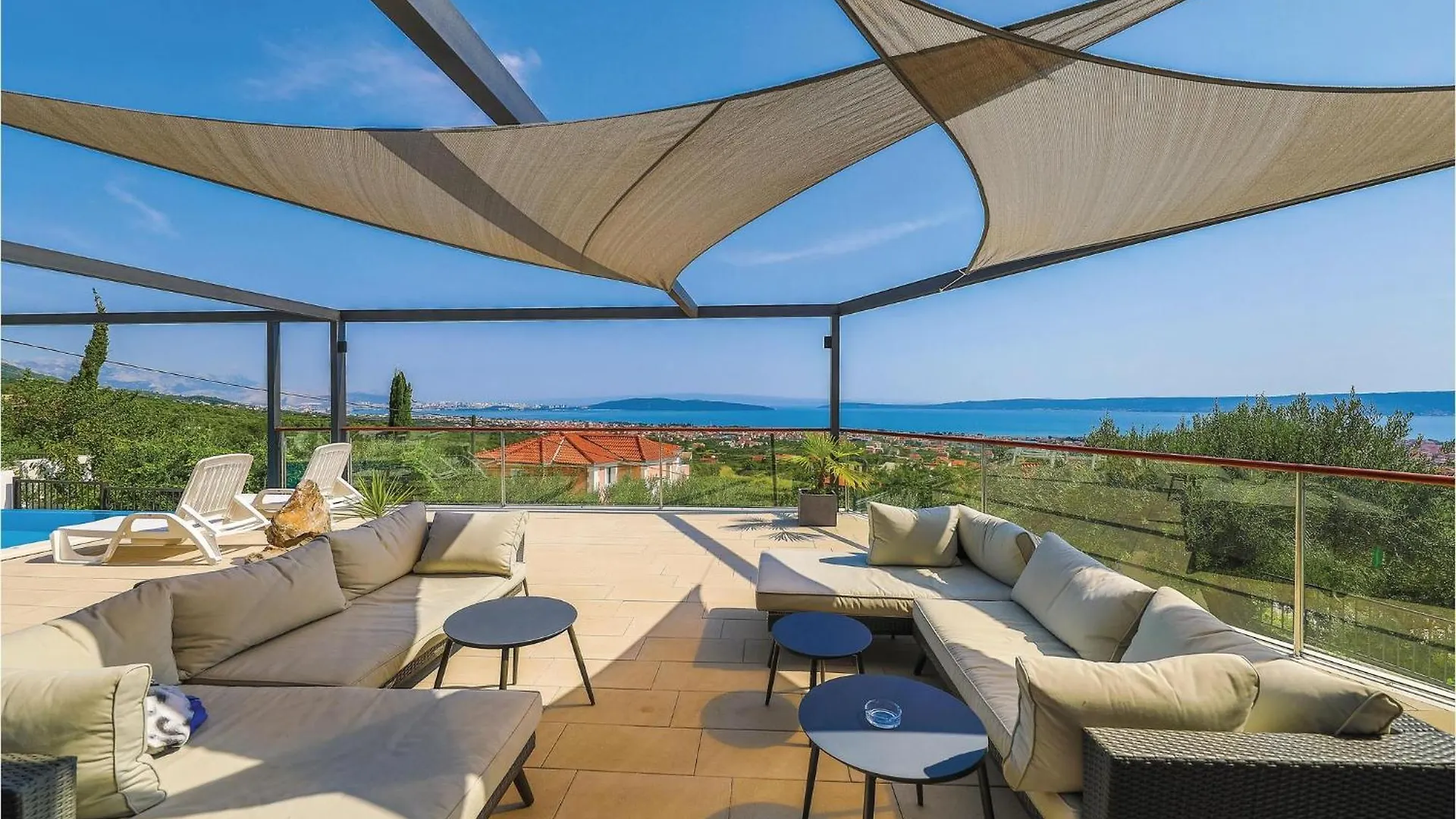 Beautiful Home In Kastel Stari With Jacuzzi Kastel Novi 0*,